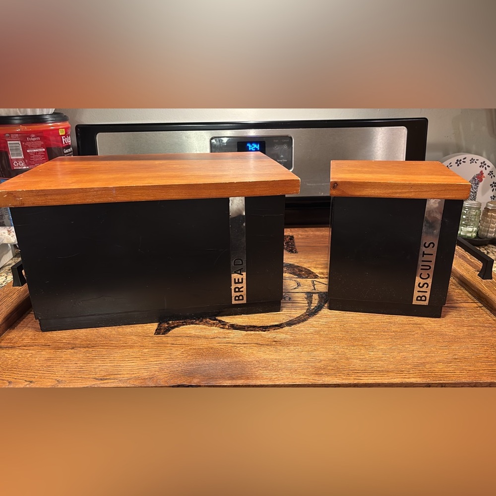 Black and Brown Bread and Biscuit Box